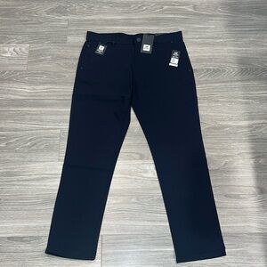 X-RAY stretch chinos. 34x32. NWT